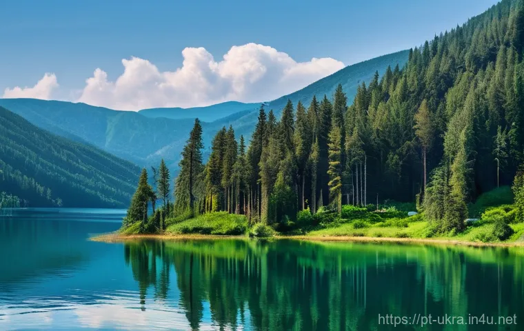 우크라이나에서 가장 아름다운 호수 - **Prompt for Lake Lemúria:**
    "A stunning, vibrant image of Lake Lemúria in the Kherson region, s...
